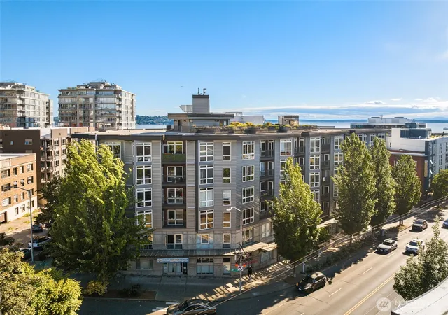 Photo 4 of Condo for sale at 159 Denny Way #411, Seattle, WA 98109 | MLS# NWM2549070 | Listing updated on 2026-10-02