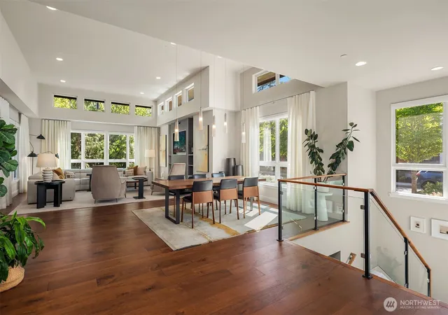 Photo 3 of Single family home for sale at 8270 Se 31st Street, Mercer Island, WA 98040 | MLS# NWM2549087 | Listing updated on 2026-10-02