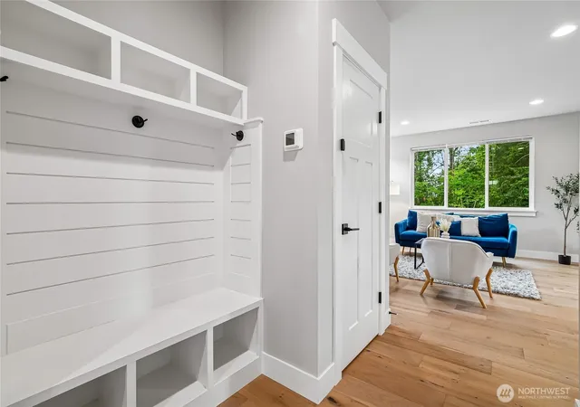 Photo 3 of Single family home for sale at 19395 139th Place Se, Renton, WA 98058 | MLS# NWM2549090 | Listing updated on 2026-10-09