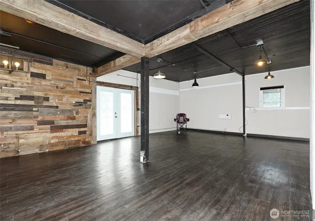 Photo 3 of Single family home for sale at 5128 Fobes Rd, Snohomish, WA 98290 | MLS# NWM2549091 | Listing updated on 2026-09-22