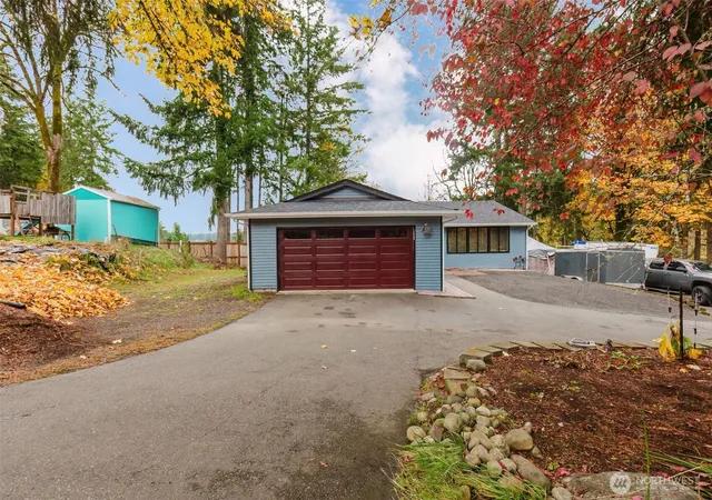 Photo 3 of Single family home for sale at 12306 Sw Champion Dr, Olympia, WA 98512 | MLS# NWM2549107 | Listing updated on 2026-09-22