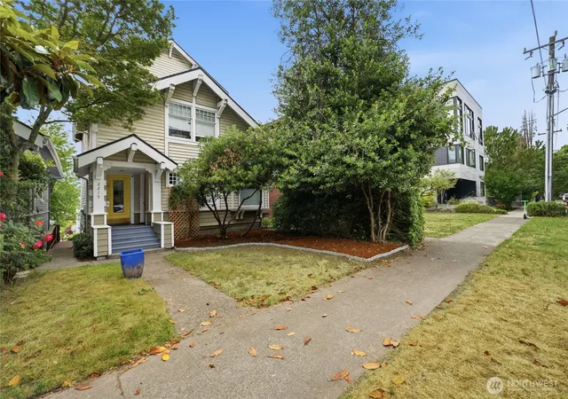 Photo 3 of Townhouse for sale at 2215 Yale Ave E, Seattle, WA 98102 | MLS# NWM2549145 | Listing updated on 2026-07-06