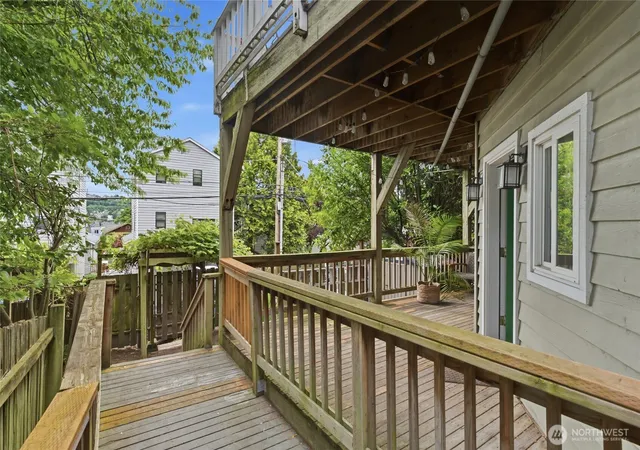 Photo 4 of Townhouse for sale at 2215 Yale Ave E, Seattle, WA 98102 | MLS# NWM2549145 | Listing updated on 2026-07-06