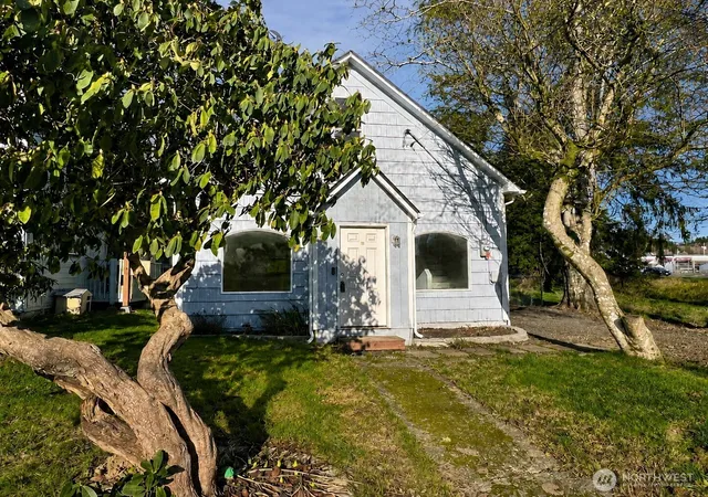 Photo 1 of Single family home for sale at 814 W Marion, Aberdeen, WA 98520 | MLS# NWM2549152 | Listing updated on 2026-09-22