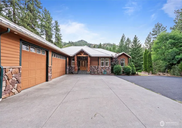 Photo 4 of Single family home for sale at 1135 N Touchet Rd, Dayton, WA 99328 | MLS# NWM2549171 | Listing updated on 2026-10-10