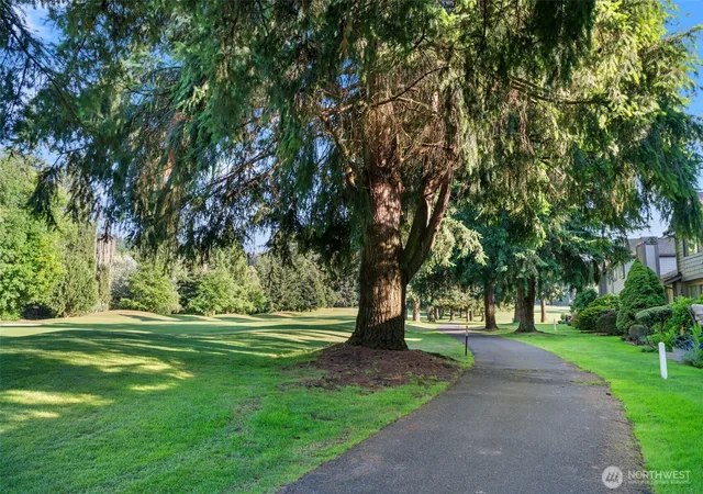 Photo 3 of Townhouse for sale at 16968 65th Lane NE, Kenmore, WA 98028 | MLS# NWM2549201 | Listing updated on 2026-09-26