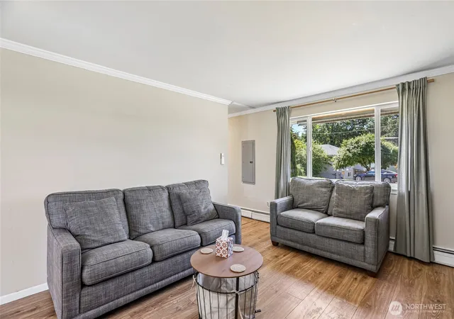 Photo 4 of Single family home for sale at 4718 S Victor St, Seattle, WA 98178 | MLS# NWM2549231 | Listing updated on 2026-09-22