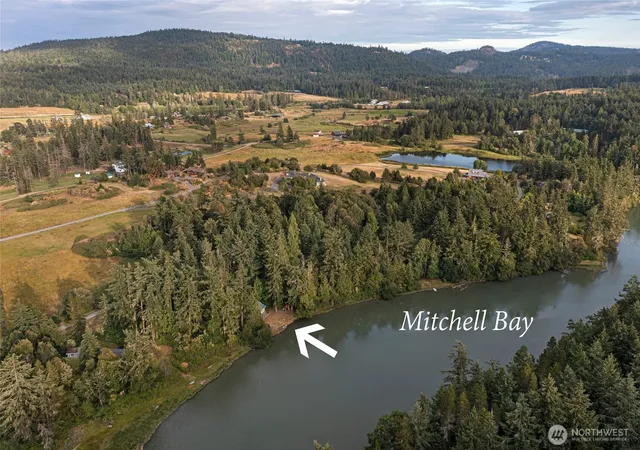 Photo 3 of Single family home for sale at 42 Kingfisher Ln, Friday Harbor, WA 98250 | MLS# NWM2549293 | Listing updated on 2026-09-22