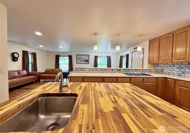 Photo 3 of Manufactured home for sale at 3459 US Hwy 12, Mossyrock, WA 98564 | MLS# NWM2549297 | Listing updated on 2026-09-25