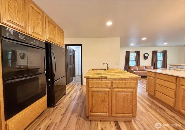 Photo 4 of Manufactured home for sale at 3459 US Hwy 12, Mossyrock, WA 98564 | MLS# NWM2549297 | Listing updated on 2026-09-25