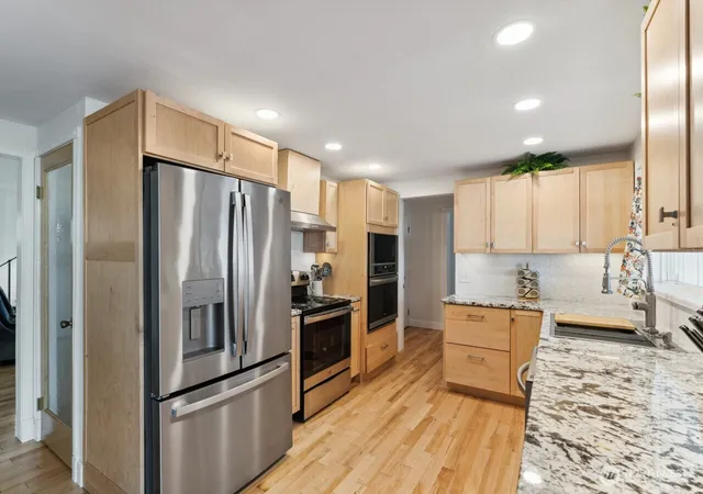Photo 3 of Contingent at 9700 Road 5 Nw, Ephrata, WA 98823 | MLS# NWM2549300 | Listing updated on 2026-09-22