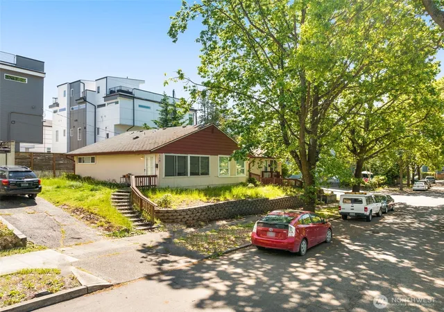 Photo 3 of Land for sale at 118 27th Avenue S, Seattle, WA 98144 | MLS# NWM2549317 | Listing updated on 2026-09-22