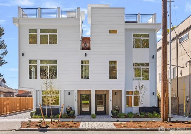 Photo 3 of Townhouse for sale at 4113 Chilberg Ave Sw #B, Seattle, WA 98116 | MLS# NWM2549333 | Listing updated on 2026-09-22