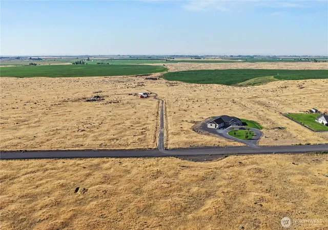 Photo 2 of Land for sale at 0 Parcel No 315209000, Ephrata, WA 98823 | MLS# NWM2549345 | Listing updated on 2026-09-22