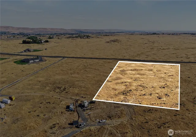 Photo 1 of Land for sale at 0 Parcel No 315209100, Ephrata, WA 98823 | MLS# NWM2549356 | Listing updated on 2026-09-22