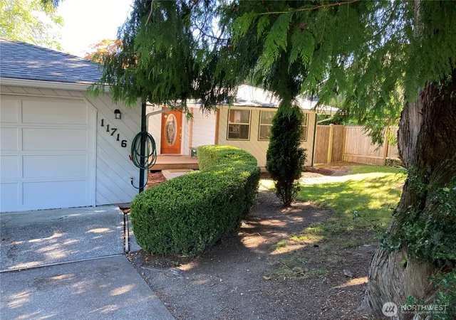 Photo 1 of Single family home for sale at 11716 26th Street Ne, Lake Stevens, WA 98258 | MLS# NWM2549401 | Listing updated on 2026-09-26