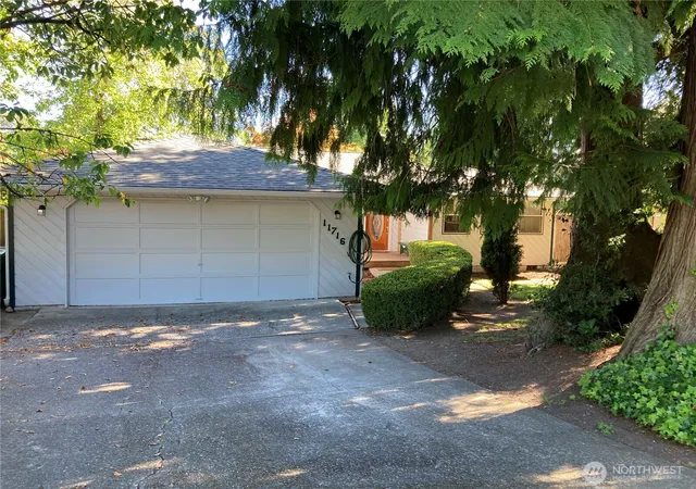 Photo 2 of Single family home for sale at 11716 26th Street Ne, Lake Stevens, WA 98258 | MLS# NWM2549401 | Listing updated on 2026-09-26