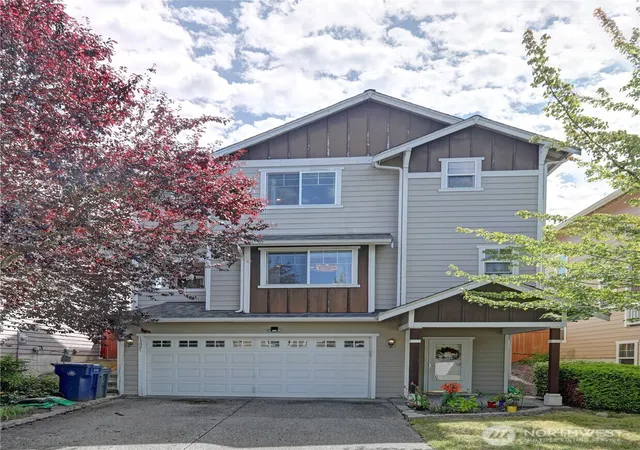 Photo 1 of Townhouse for sale at 13021 12th Place W, Everett, WA 98204 | MLS# NWM2549409 | Listing updated on 2026-09-22