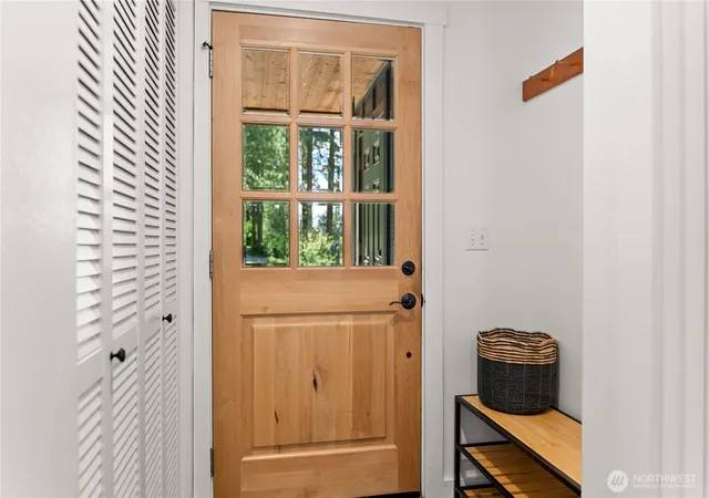 Photo 4 of Single family home for sale at 32 Crabapple Rd, Winthrop, WA 98862 | MLS# NWM2549417 | Listing updated on 2026-09-22