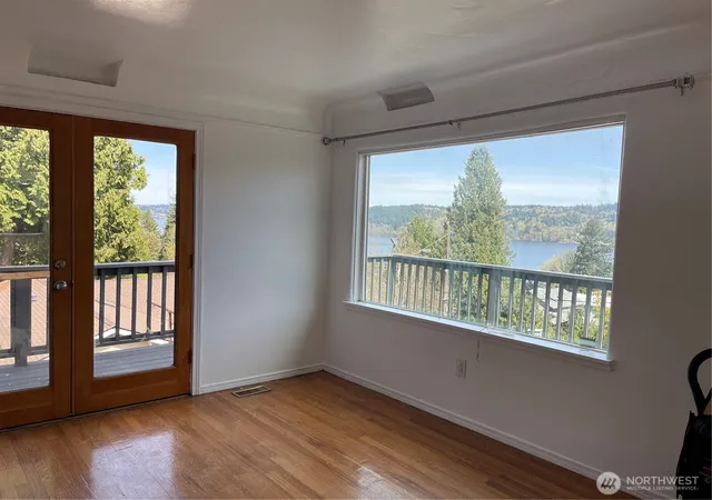 Photo 4 of Single family home for sale at 12321 42nd Avenue NE, Seattle, WA 98125 | MLS# NWM2549461 | Listing updated on 2026-10-02