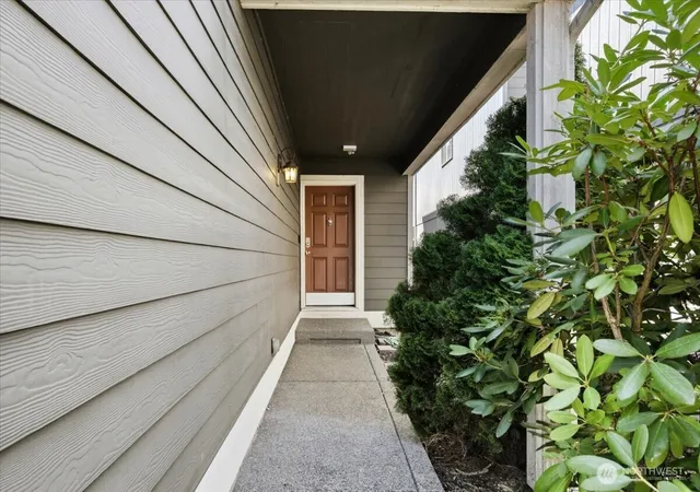 Photo 2 of Single family home for sale at 7240 177th Street E, Puyallup, WA 98375 | MLS# NWM2549464 | Listing updated on 2026-09-22