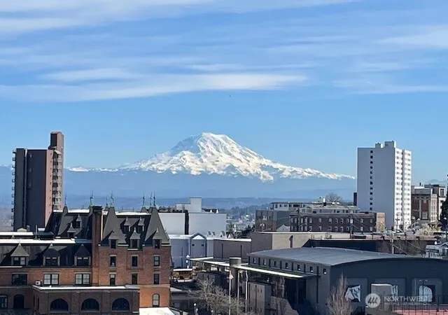 Condo for sale at 404 N D St #11E, Tacoma, WA 98403 | MLS# NWM2549469