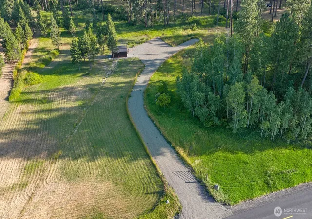 Photo 3 of Sale Pending at 270 Masterson Rd, Cle Elum, WA 98922 | MLS# NWM2549524 | Listing updated on 2026-09-01