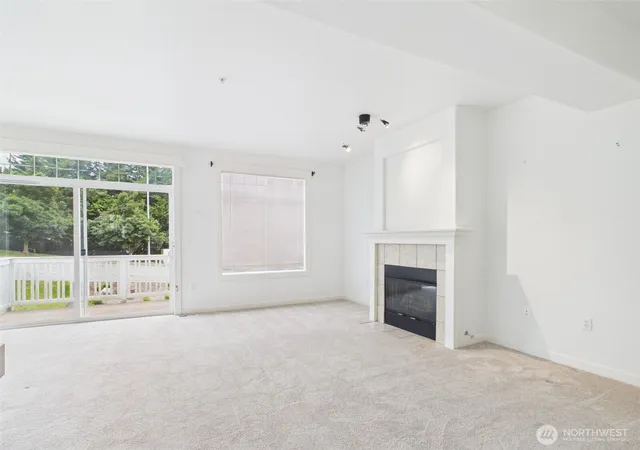 Photo 3 of Townhouse for sale at 23120 Se Black Nugget Rd #A6, Issaquah, WA 98029 | MLS# NWM2549543 | Listing updated on 2026-10-02