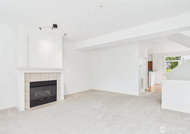 Photo 3 of Townhouse for sale at 23120 SE Black Nugget Rd #A6, Issaquah, WA 98029 | MLS# NWM2549543 | Listing updated on 2026-10-02