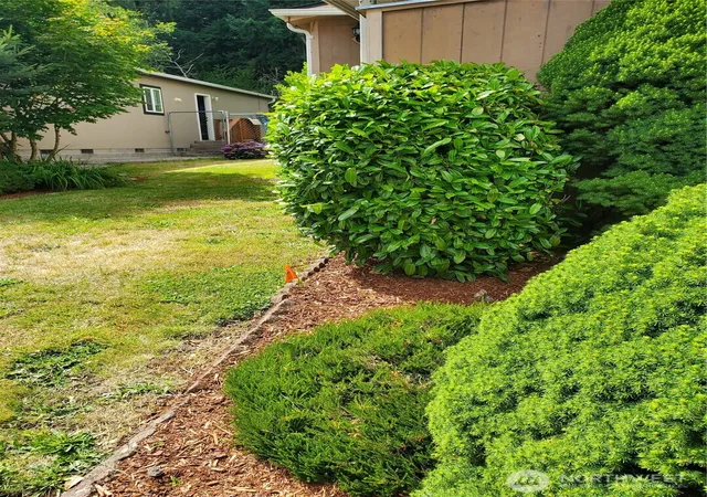 Photo 3 of Manufactured home for sale at 201 W Oakview #34, Centralia, WA 98531 | MLS# NWM2549549 | Listing updated on 2026-09-22