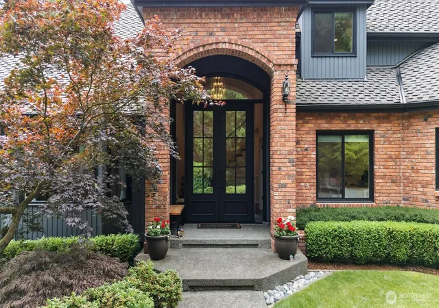 Photo 3 of Sale Pending at 1017 221st Avenue SE, Sammamish, WA 98075 | MLS# NWM2549607 | Listing updated on 2026-09-25