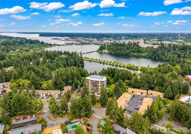 Photo 2 of Contingent at 1910 Evergreen Park #602, Olympia, WA 98502 | MLS# NWM2549629 | Listing updated on 2026-09-22