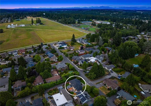 Photo 3 of Single family home for sale at 17655 86th Avenue NE, Bothell, WA 98011 | MLS# NWM2549686 | Listing updated on 2026-09-24