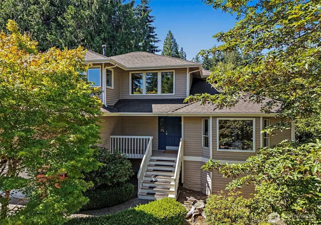 Photo 3 of Single family home for sale at 1819 221st Place NE, Sammamish, WA 98074 | MLS# NWM2549739 | Listing updated on 2026-09-18