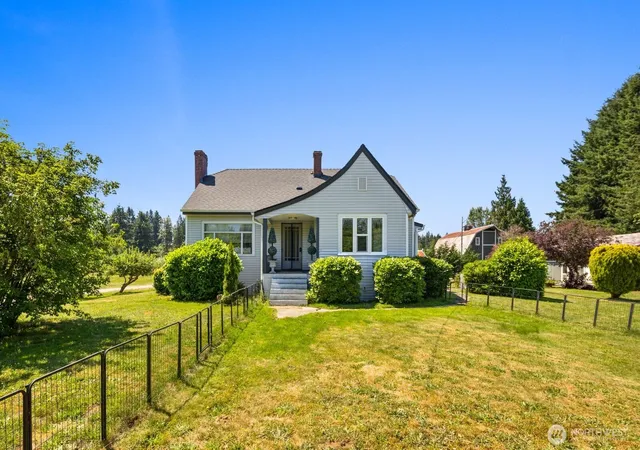 Photo 1 of Single family home for sale at 25528 State Route 9 Ne, Arlington, WA 98223 | MLS# NWM2549744 | Listing updated on 2026-09-23