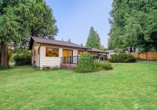 Photo 3 of Sale Pending at 4860 S 175th Street, Sea Tac, WA 98188 | MLS# NWM2549794 | Listing updated on 2026-08-13