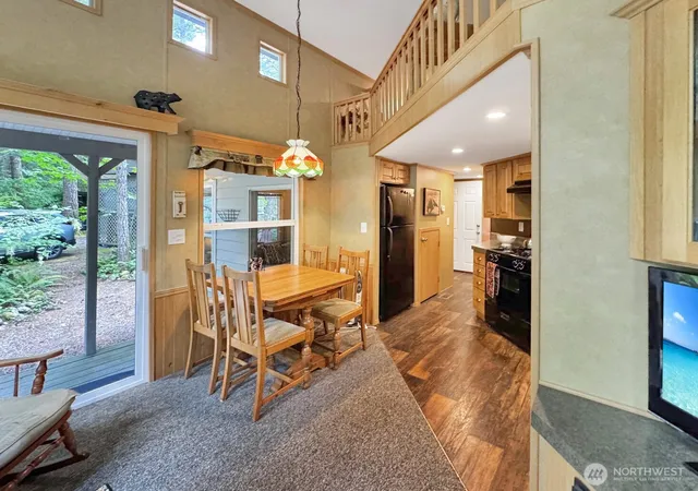 Photo 4 of Manufactured home for sale at 77 4 Christmas Tree Cir, Deming, WA 98244 | MLS# NWM2549801 | Listing updated on 2026-09-22