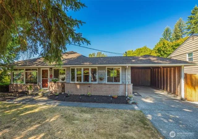 Photo 2 of Single family home for sale at 19005 104th Avenue Ne, Bothell, WA 98011 | MLS# NWM2549844 | Listing updated on 2026-09-22