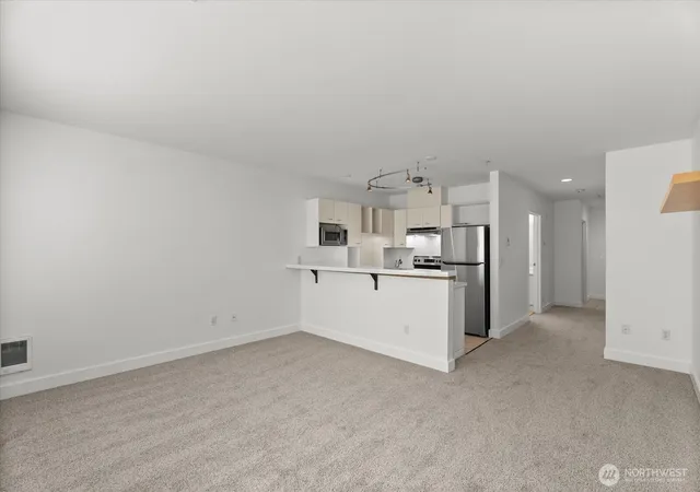 Photo 4 of Condo for sale at 2440 Western Ave #517, Seattle, WA 98121 | MLS# NWM2549854 | Listing updated on 2026-10-01