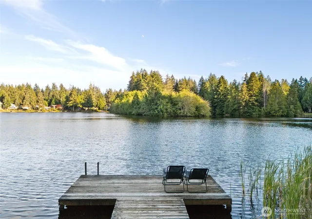 Photo 3 of Single family home for sale at 180 E Westlake Dr N, Allyn, WA 98524 | MLS# NWM2549857 | Listing updated on 2026-09-22
