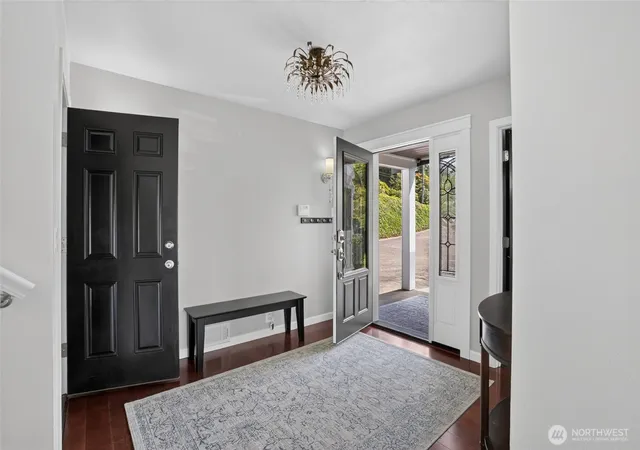 Photo 3 of Sale Pending at 346 Lawrence St, Hoquiam, WA 98550 | MLS# NWM2549882 | Listing updated on 2026-09-20