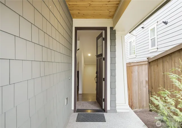 Photo 4 of Single family home for sale at 1488 243rd Place NE, Sammamish, WA 98074 | MLS# NWM2549898 | Listing updated on 2026-09-22
