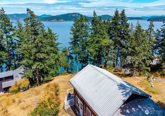 Photo 3 of Single family home for sale at 437 Sunrise Rd, Lopez Island, WA 98261 | MLS# NWM2549923 | Listing updated on 2026-09-22