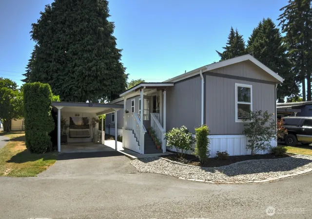 Photo 1 of Manufactured home for sale at 4830 Pacific Ave Se #20, Lacey, WA 98503 | MLS# NWM2549939 | Listing updated on 2026-09-30