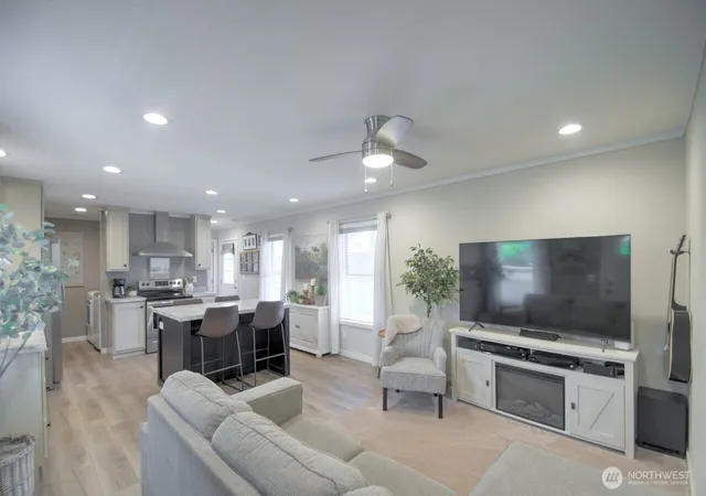 Photo 3 of Manufactured home for sale at 4830 Pacific Ave Se #20, Lacey, WA 98503 | MLS# NWM2549939 | Listing updated on 2026-09-30