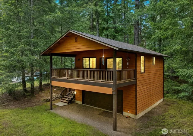 Photo 3 of Sale Pending at 390 Potlatch N, Hoodsport, WA 98548 | MLS# NWM2549952 | Listing updated on 2026-09-21