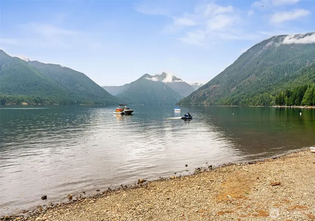 Photo 3 of Sale Pending at 390 Potlatch N, Hoodsport, WA 98548 | MLS# NWM2549952 | Listing updated on 2026-09-21