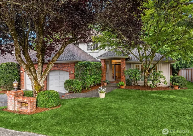 Photo 3 of Single family home for sale at 22413 NE 9th Drive, Sammamish, WA 98074 | MLS# NWM2549953 | Listing updated on 2026-09-30