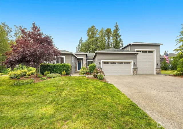 Photo 2 of Sale Pending at 11306 143rd Drive Ne, Lake Stevens, WA 98258 | MLS# NWM2549956 | Listing updated on 2026-10-03