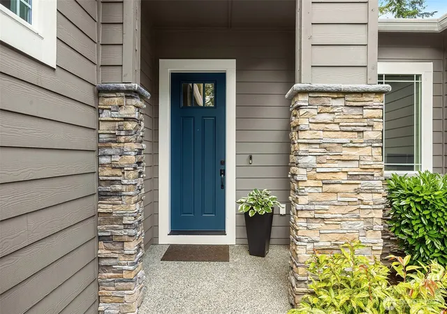 Photo 3 of Sale Pending at 11306 143rd Drive NE, Lake Stevens, WA 98258 | MLS# NWM2549956 | Listing updated on 2026-10-03